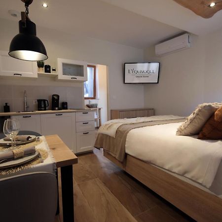 Gite De Charme Haut De Gamme Avec Jacuzzi Et Sauna Privatifs Donzère 外观 照片